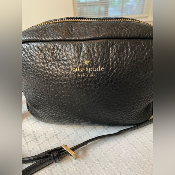 kate spade Handbags - KATE SPADE MINDY BLACK CROSSBODY BAG